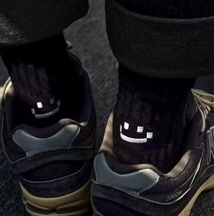 4 Pairs Smiley Face Socks